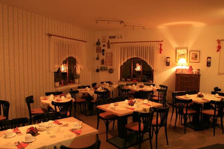 Ganze Ferienwohnung, Hotel Liszt - Doppelzimmer in Weimar, Weimarer Land