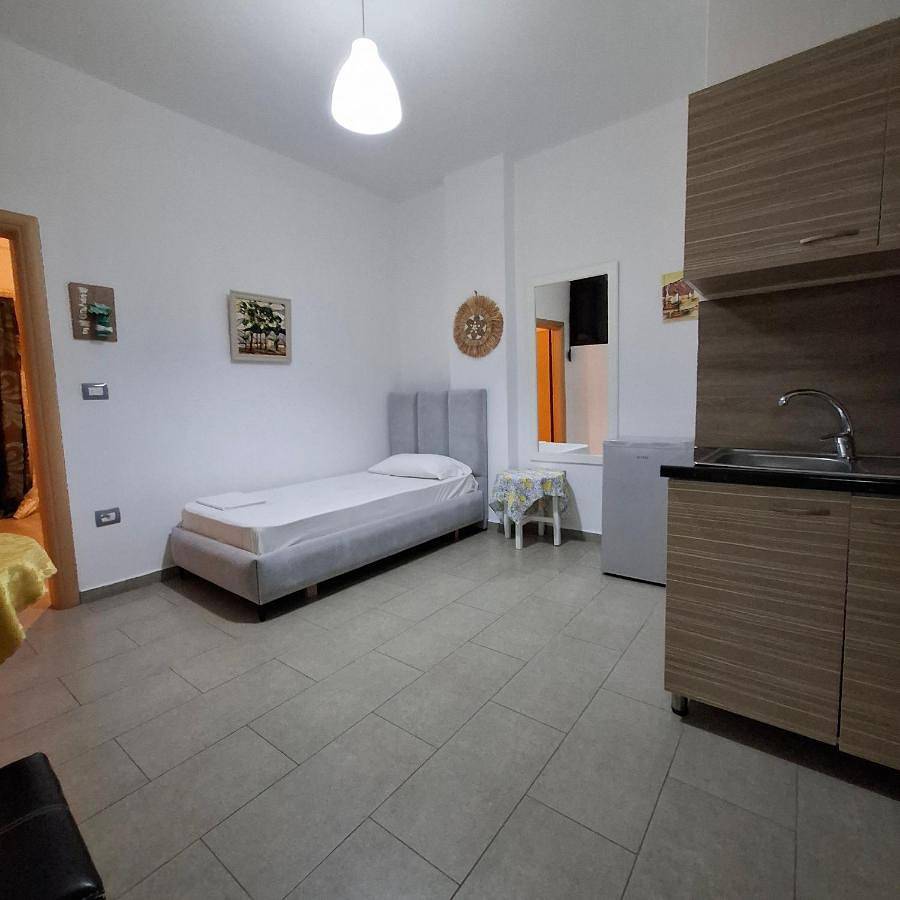 Hotel Imperial in Dhërmi, Himarë