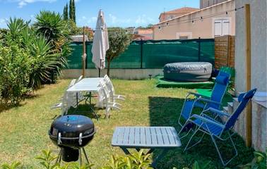 Gîte pour 4 personnes, avec jardin dans Mas Thibert