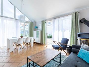 Ferienhaus mit Meerblick für 7 Personen, mit Sauna und Garten, kinderfreundlich im Klützer Winkel