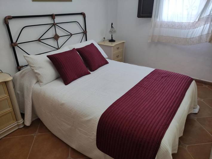 Casa rural para 7 personas, con Balcón y Terraza además de Jardín y Piscina en Sorvilán - 4