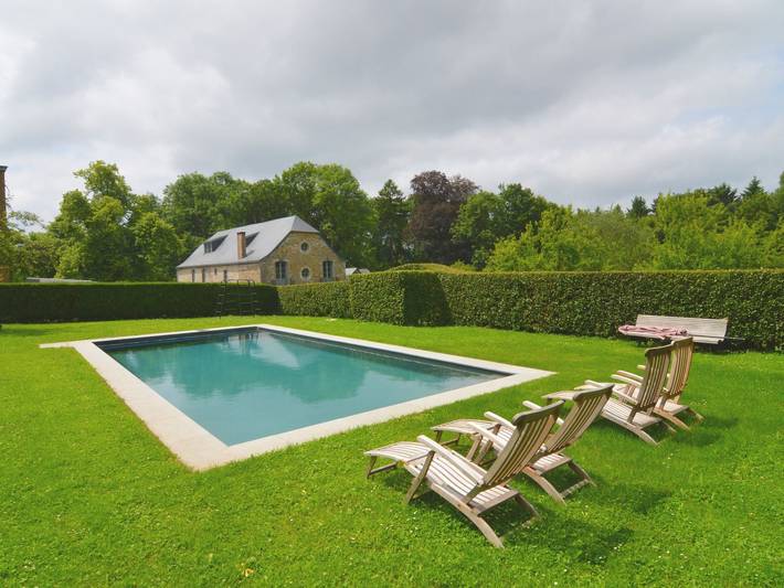 Ferienhaus für 9 Personen, mit Terrasse und Garten sowie Sauna und Pool, mit Haustier - 1