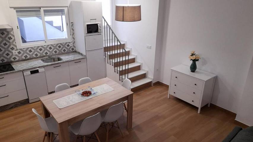 Apartamento para 6 personas, con Balcón además de Terraza y Vistas en Rute