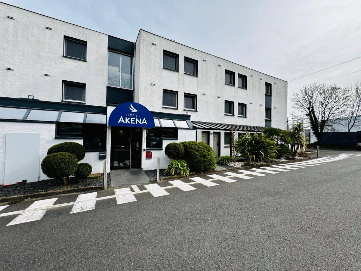 Confort Double Room in Orvault, Région de Nantes