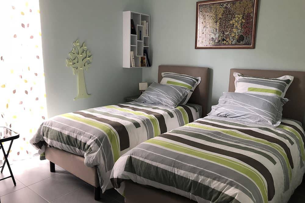 Apartamento entero, Chambre et Pièce de vie Indépendantes en rez de Jardin . Proche Nancy-thermal in Villers-lès-Nancy, Región de Nancy