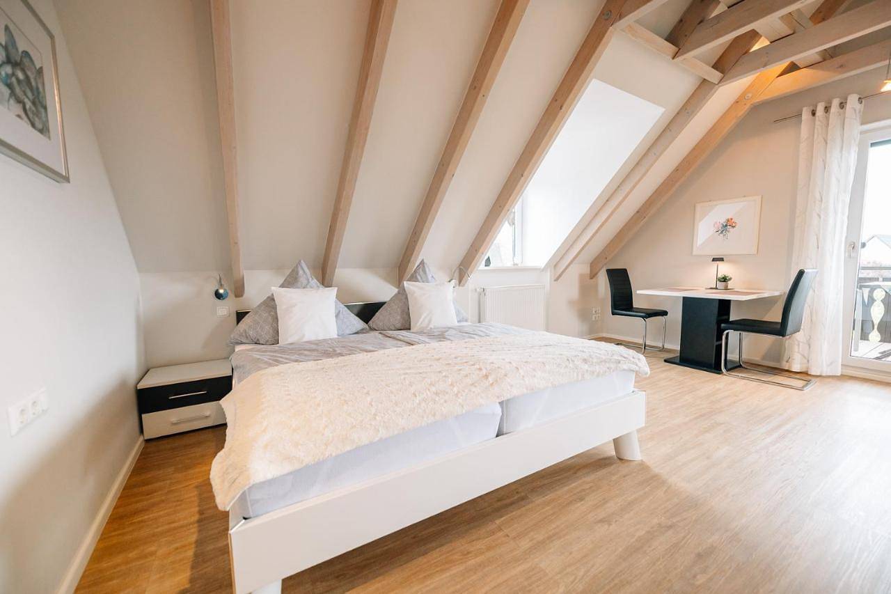 Ganze Wohnung, Ferienwohnungen Tonart - modern & stilvoll im Weinort Sommerach in Sommerach, Fränkisches Weinland