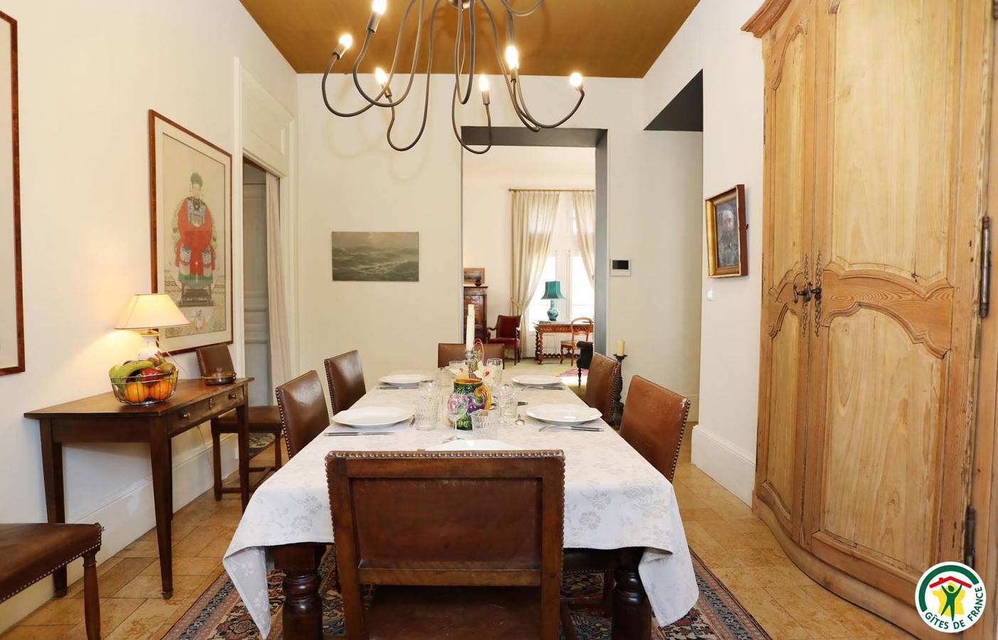 Le 134 in Valence, Valence und Umgebung