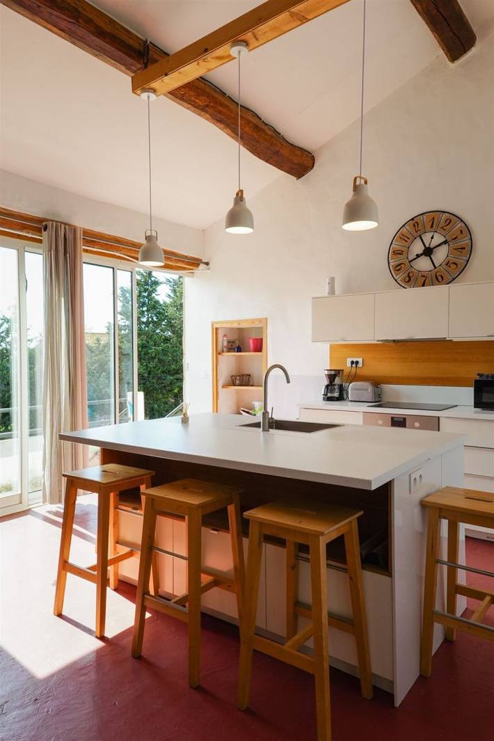 Gîte pour 6 personnes, avec jardin ainsi que piscine et balcon à Beauvoisin - 3