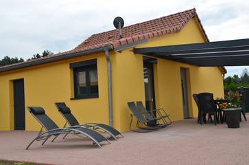 Gîte pour 4 personnes, avec terrasse et jardin à Dambach (homonymie)