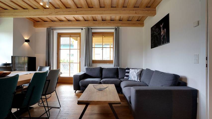 Ferienhaus für 19 Personen, mit Pool und Sauna sowie Garten in Mauterndorf - 2