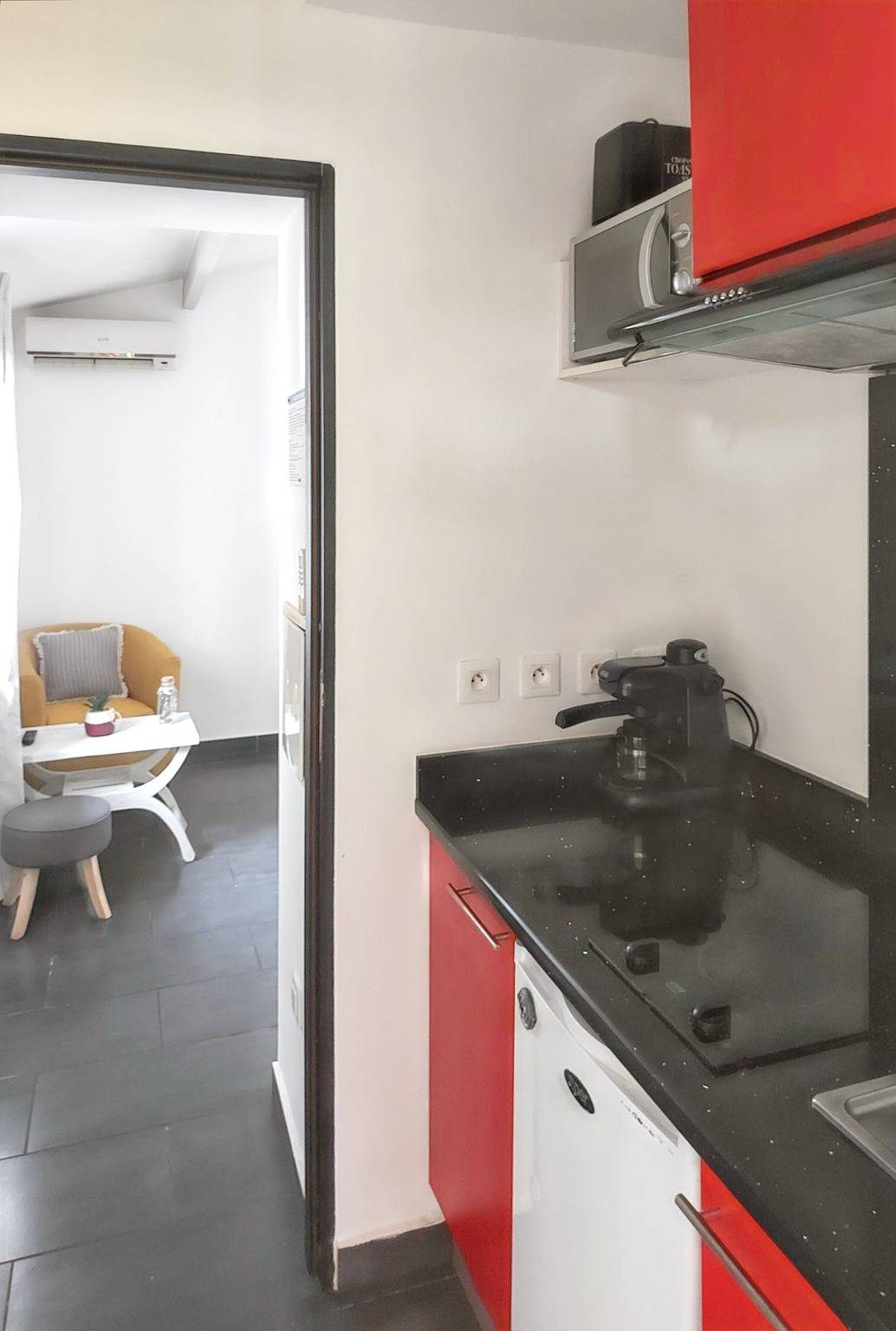 Casa acogedora en Ravine des Cabris con piscina compartida in Saint-Pierre (Réunion), Reunión