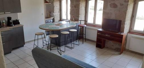 Gîte pour 5 personnes, avec jardin à Grandvals