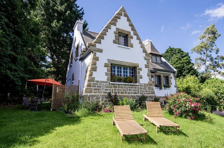 Casa de huéspedes para 7 personas, con terraza y jardín - 1