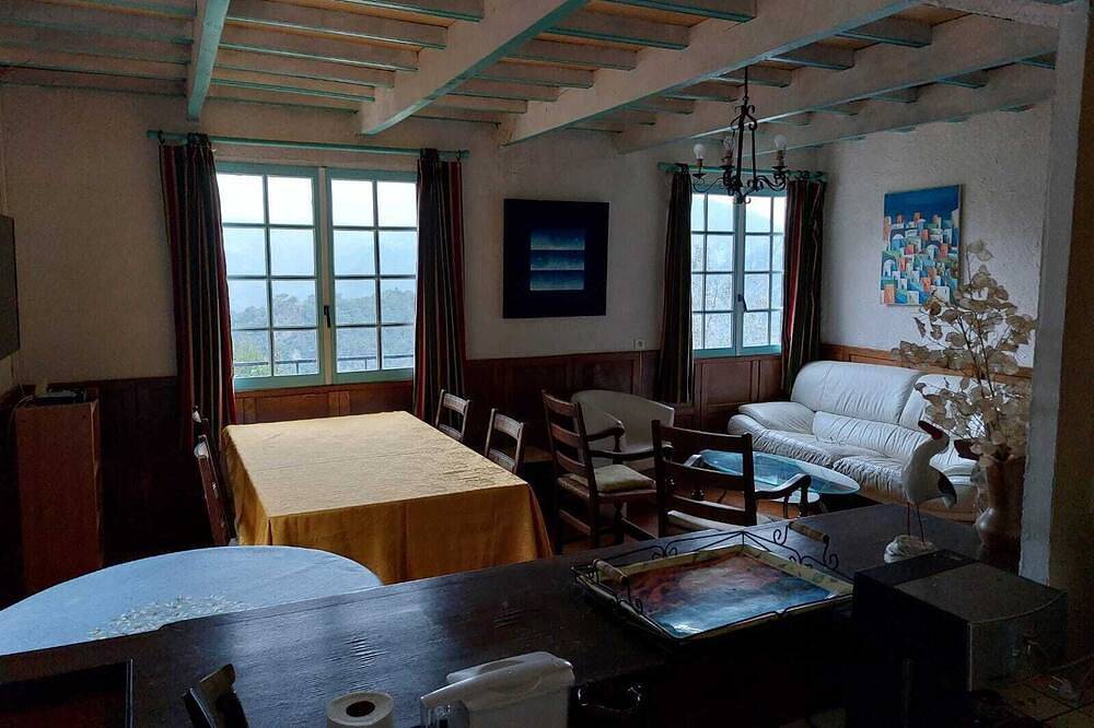 Find Serenity at this Nature-Surrounded Retreat, 35mn away from Nice, France in Gilette, Nizza Region