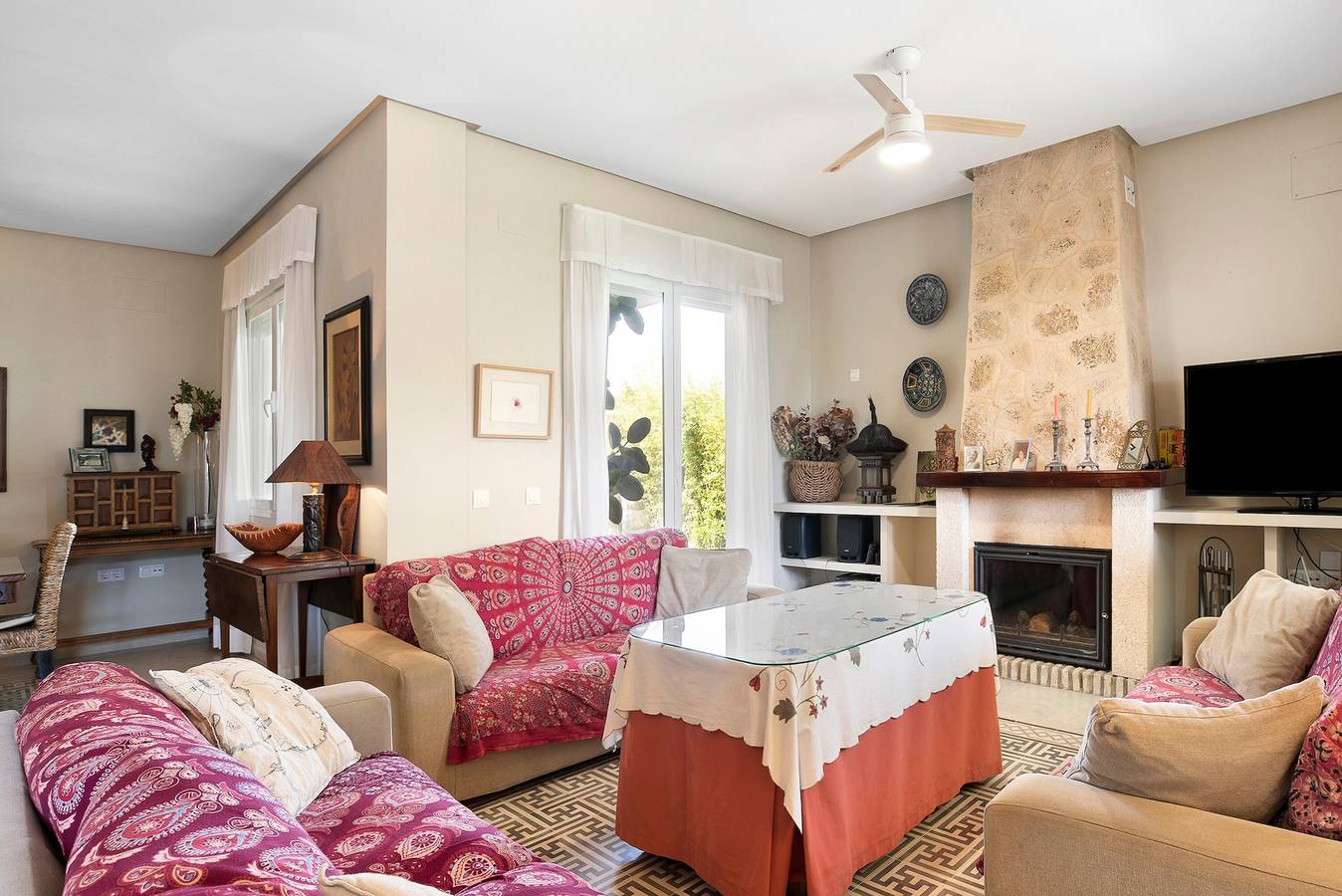 Villa 'Sol, Playa Y Diversion En Roche' con terraza privada, Wi-Fi y aire acondicionado in Roche, Conil de la Frontera