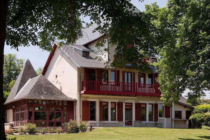Maison de vacances pour 15 personnes, avec Jardin à Bellerive-sur-Allier