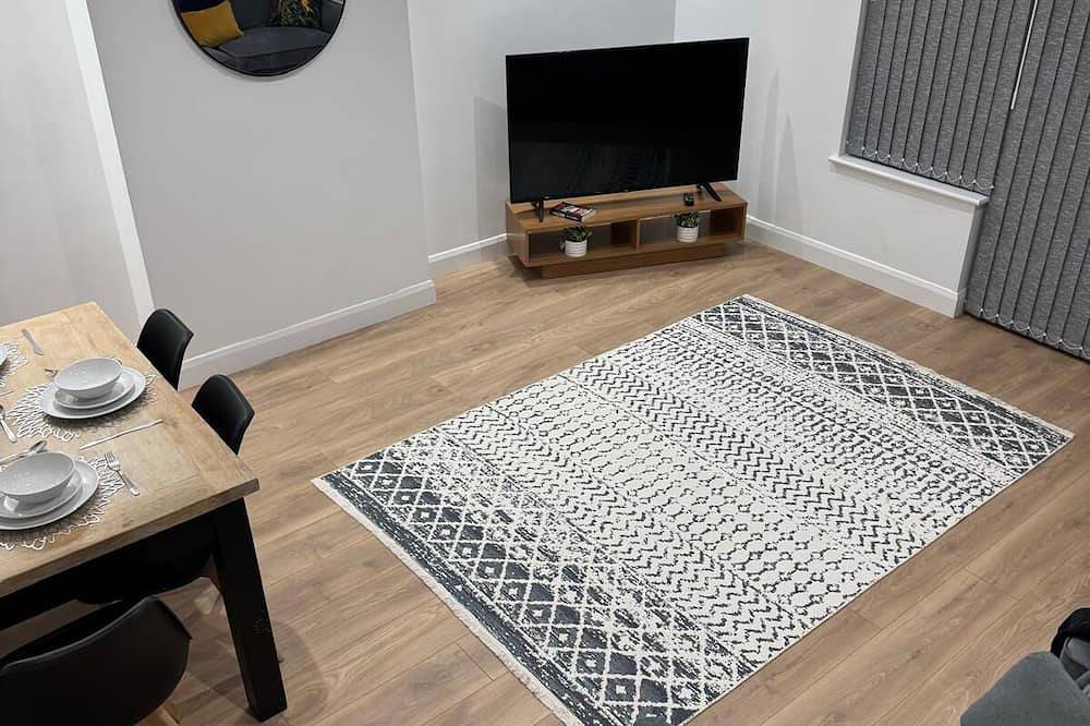 Casa-Baño privado-De Lujo-Vista a la Calle in Warwickshire