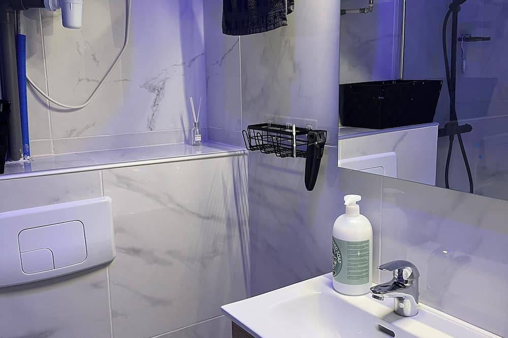 Ganze Wohnung, Cozy 1-bedroom apartment extremely well located - Madou - Eu commission in Saint-Josse-ten-Noode, Flandern