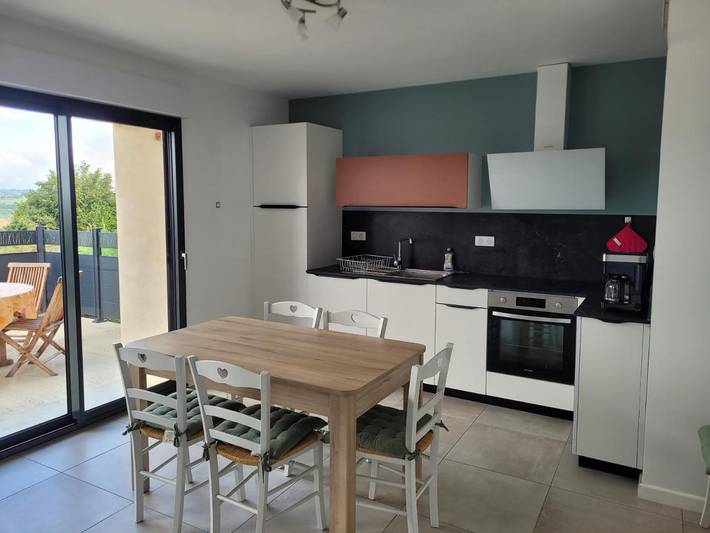 Gîte pour 6 personnes, avec terrasse à Comps-la-Grand-Ville - 3