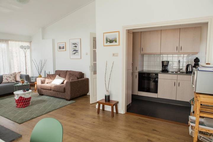 Ferienhaus für 7 Personen, mit Balkon/Terrasse und Terrasse in Oostkapelle - 2