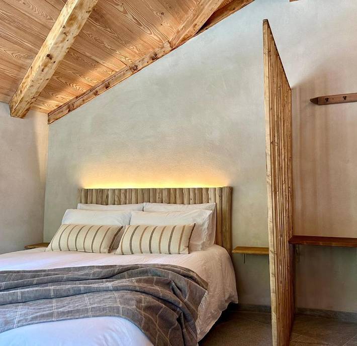 Gîte pour 2 personnes, avec vue et balcon dans Crissolo