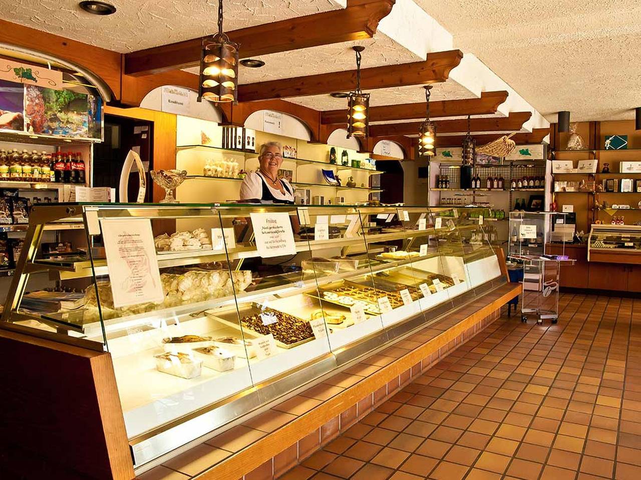 Landhotel Dorfschmiede Konditorei-Café-Restaurant - Zweibettzimmer mit Du/Wc in Höchenschwand, Südschwarzwald