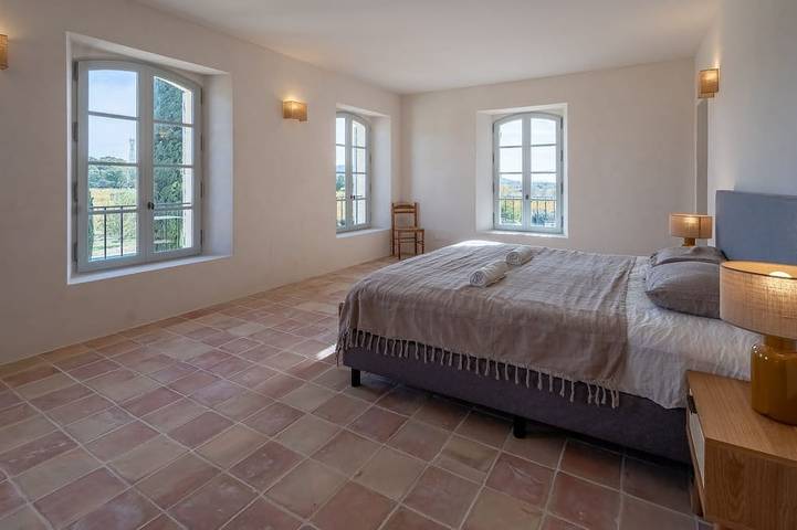 Location de vacances pour 12 personnes, avec jardin, animaux acceptés à Cairanne - 3
