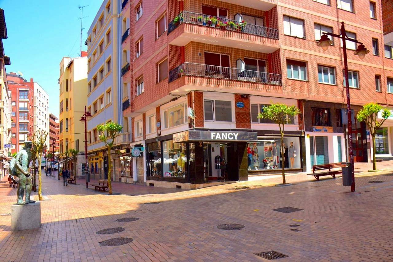 Maite Urban Dreams in Barakaldo, Biscaye