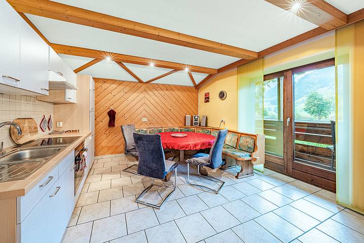 Ferienwohnung für 6 Personen, mit Balkon und Garten sowie Ausblick in Bad Hofgastein - 2