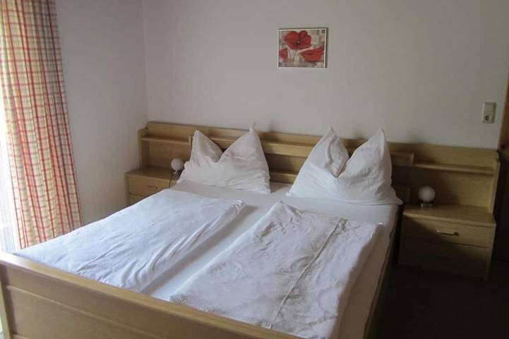 Ganze Wohnung, Ferienwohnung 1. Stock - Ferienwohnung Walburga Ebner in Faistenau, Bezirk Salzburg-Umgebung