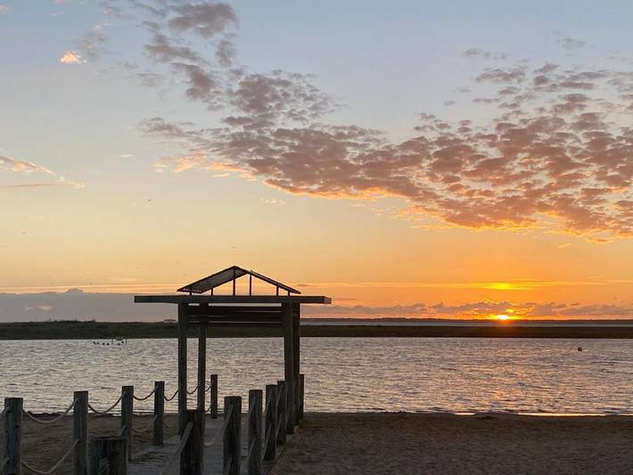 Location de vacances pour 7 personnes, avec vue ainsi que terrasse et jardin dans Marennes-Plage