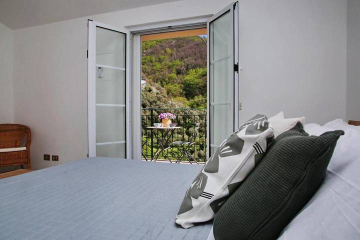 Casa vacanza per 6 persone, con panorama e giardino - 1