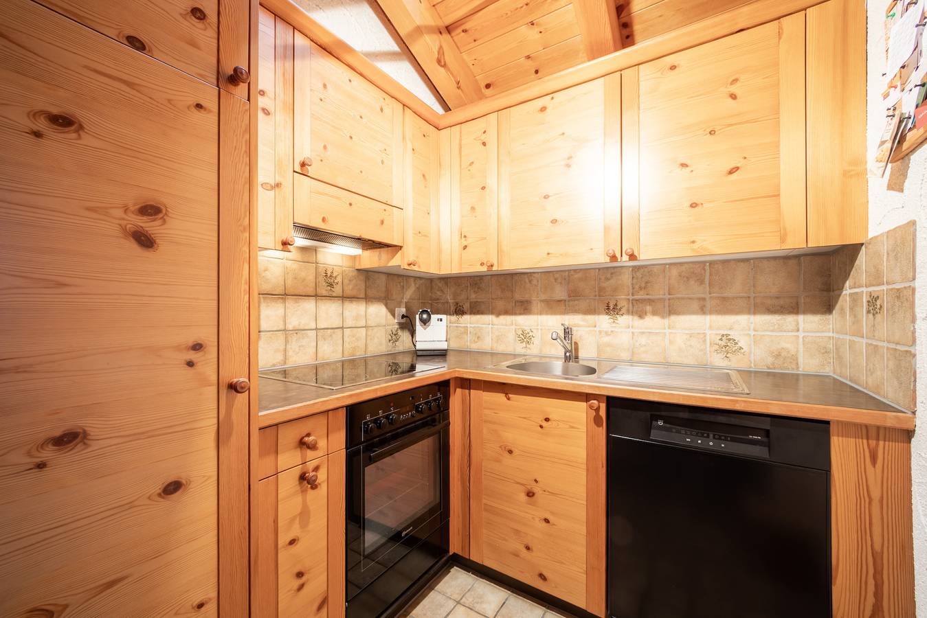 Ganze Wohnung, Ferienwohnung für 4 Personen mit Balkon in Falera, Flims Laax Falera