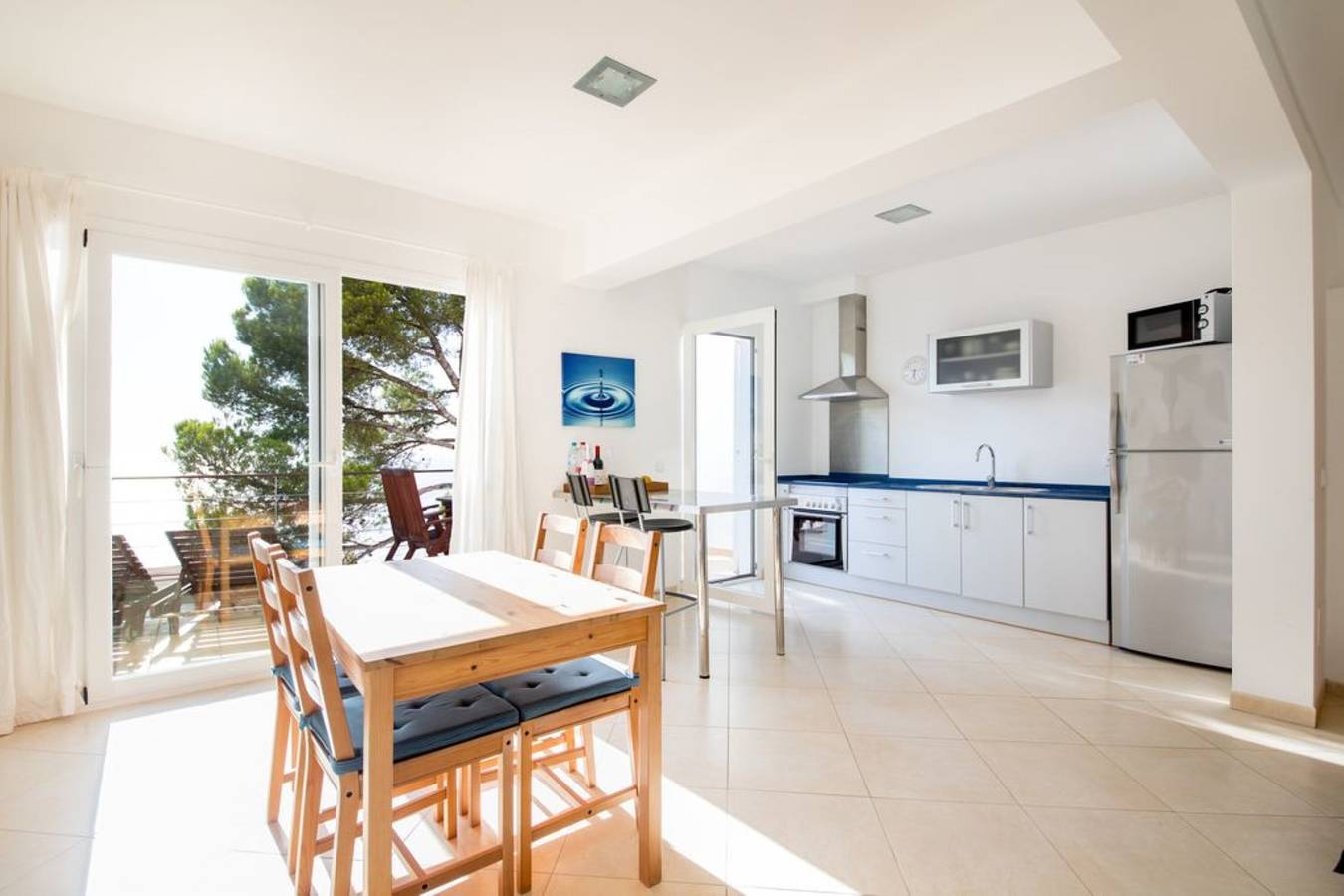 Entire apartment, Holiday Apartment Mestral with Sea View, Mountain View, Balcony, Terrace & Pool in Port de Sóller, Sóller