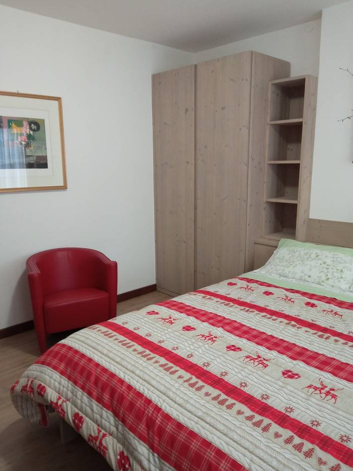 Entire apartment, Apartment 'Casetta Gialla' with Private Terrace in Pieve di Cadore, Eastern Dolomites