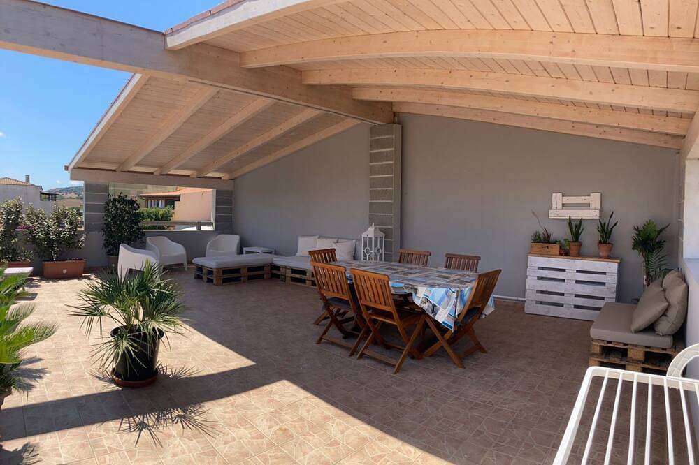 Relais La Terrazza, Villa im Zentrum des Dorfes in Palmadula, Sassari