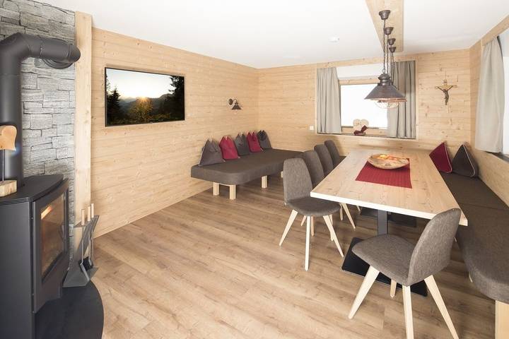 Ferienhaus für 10 Personen, mit Sauna und Terrasse sowie Ausblick in Finkenberg - 4