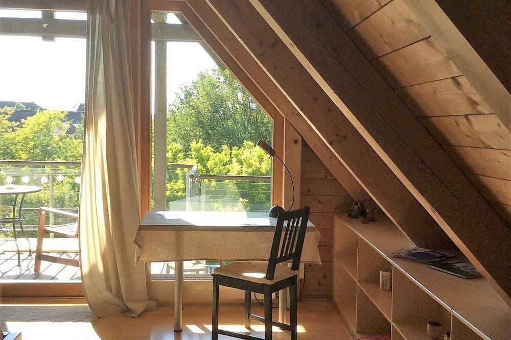 Habitación doble 2. Og Soleil con balcón - Silvia Krafts Bed and Breakfast in Schallstadt, Bosque Negro sur
