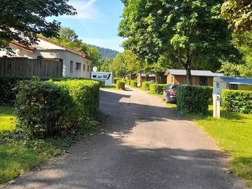 Camping für 4 Personen, mit Kinderpool und Sauna, mit Haustier in den Vogesen