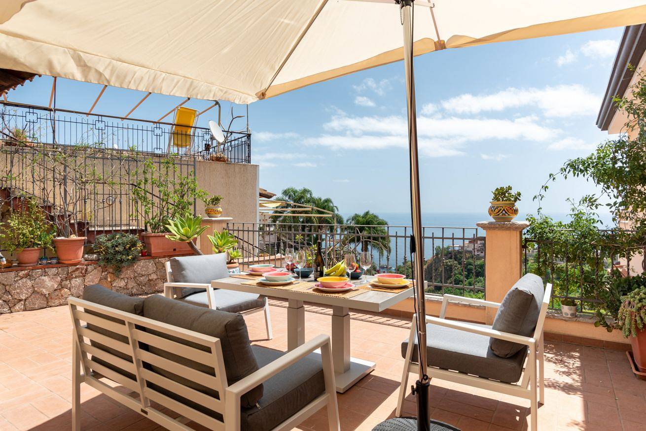 Apartment for 2 People in Mazzarò, Taormina