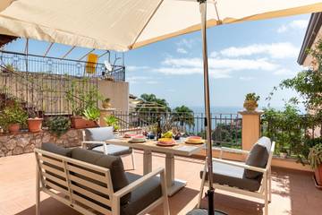 Gîte pour 4 personnes, avec balcon/terrasse et balcon à Taormina