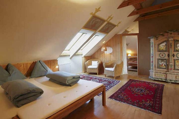 Gîte pour 5 personnes, avec jardin dans Eberstein