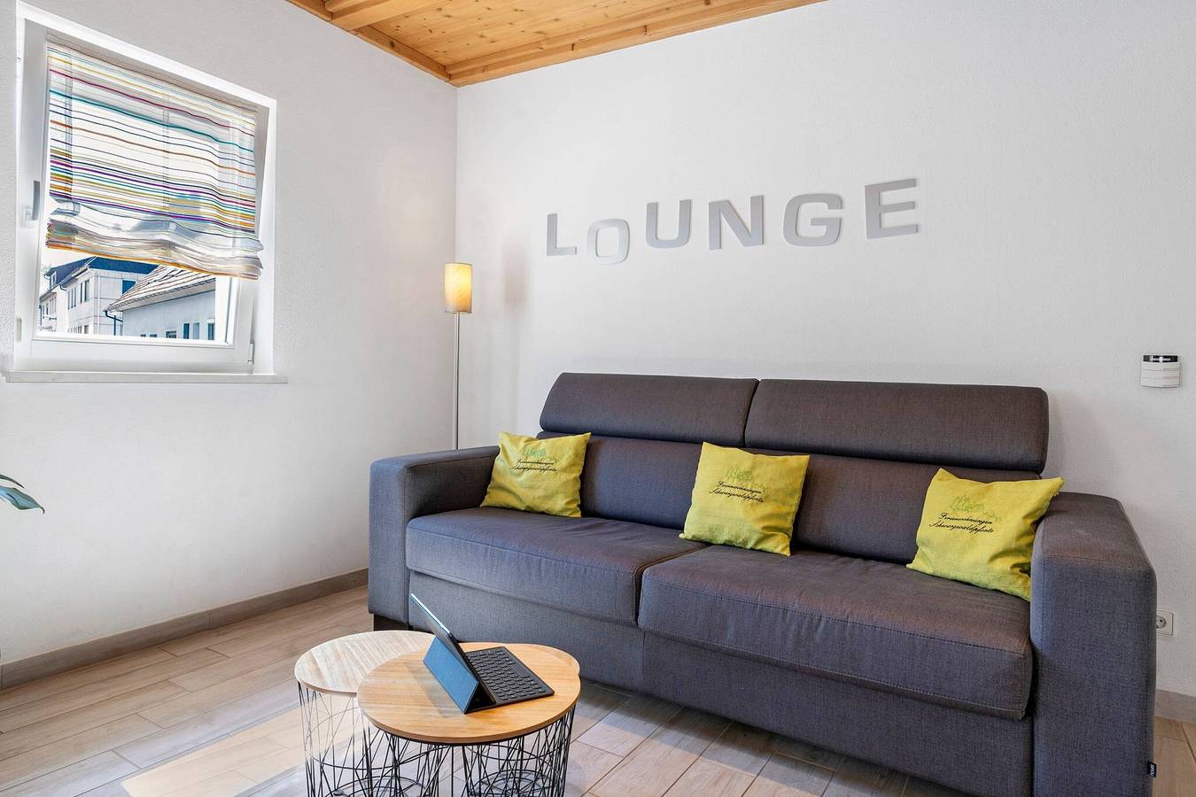 Appartement entier, Appartement « Morgenrot » avec terrasse privée et Wi-Fi in Engelsbrand, Forêt Noire du Nord