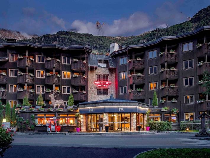 Hôtel pour 3 personnes, avec Terrasse et Jardin dans Gare De Chamonix Mont Blanc