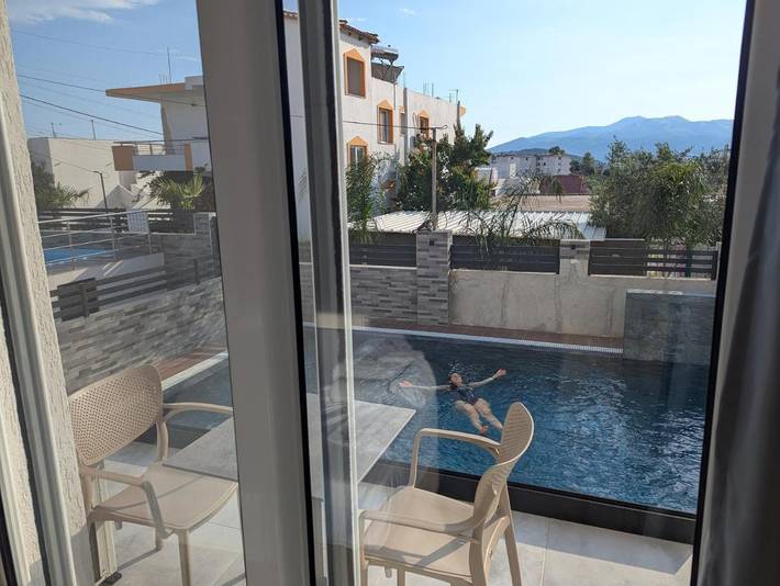 Dom dla 2 osób, z basen i balkon oraz ogród - 1