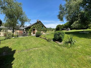 Maison de vacances pour 6 personnes, avec jardin et vue, adapté aux familles dans Nièvre