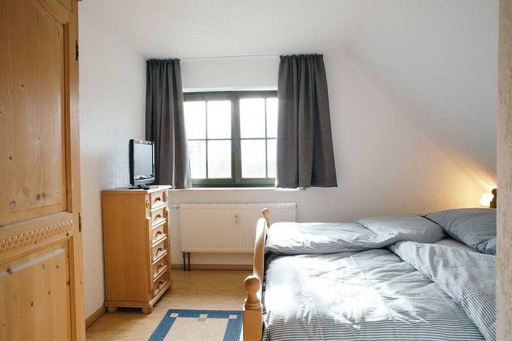 Ferienwohnung für 8 Personen, mit Garten und Terrasse in Patzig - 2
