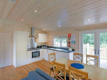 Lodge for 6 People in Saddleworth, Peak District, Photo 3