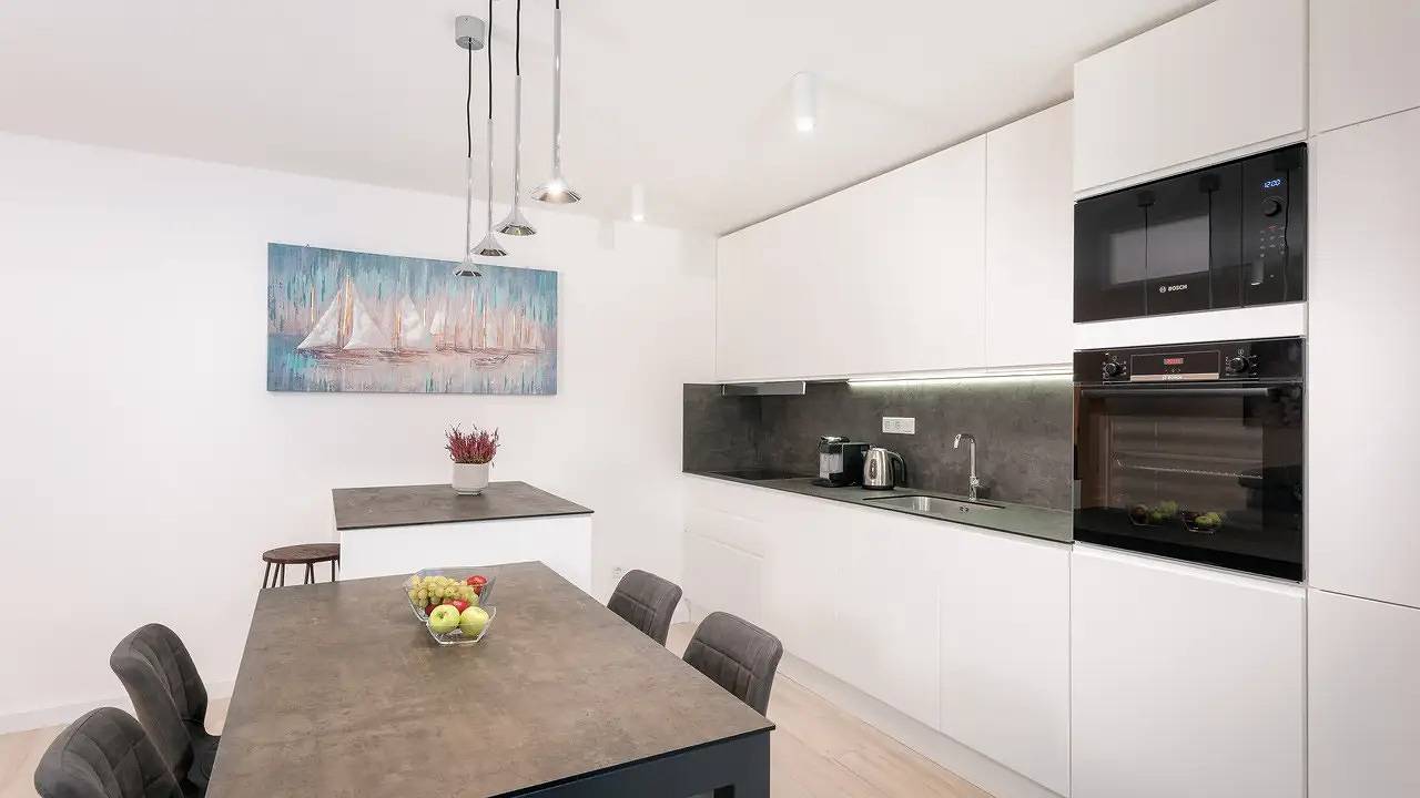 Hel ferieleilighet, Ferienwohnung für 8 Personen (84 m²) in Promajna in Promajna, Makarska Riviera