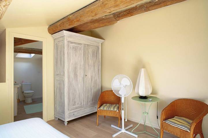 Location de vacances pour 4 personnes, avec terrasse et jardin à Aigues-Vives - 3